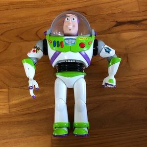 Disney buzz lightyear interactive taking figure